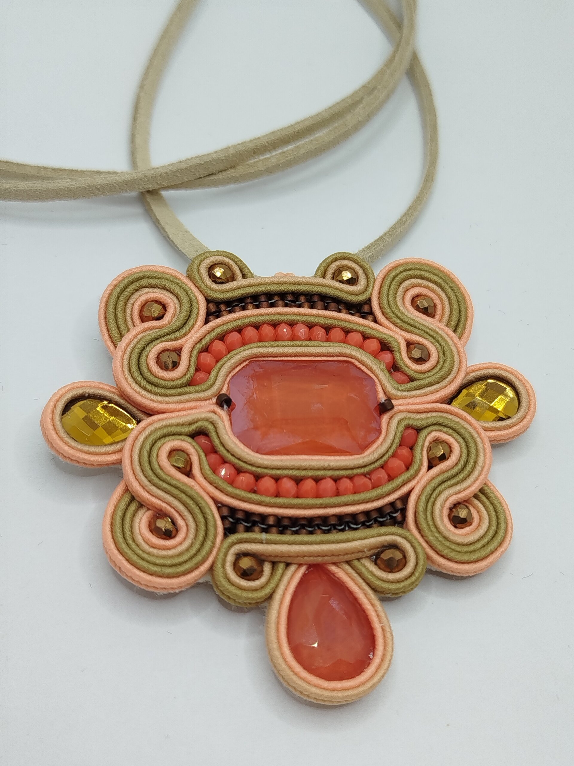 Collar Colgante Salmón - 1