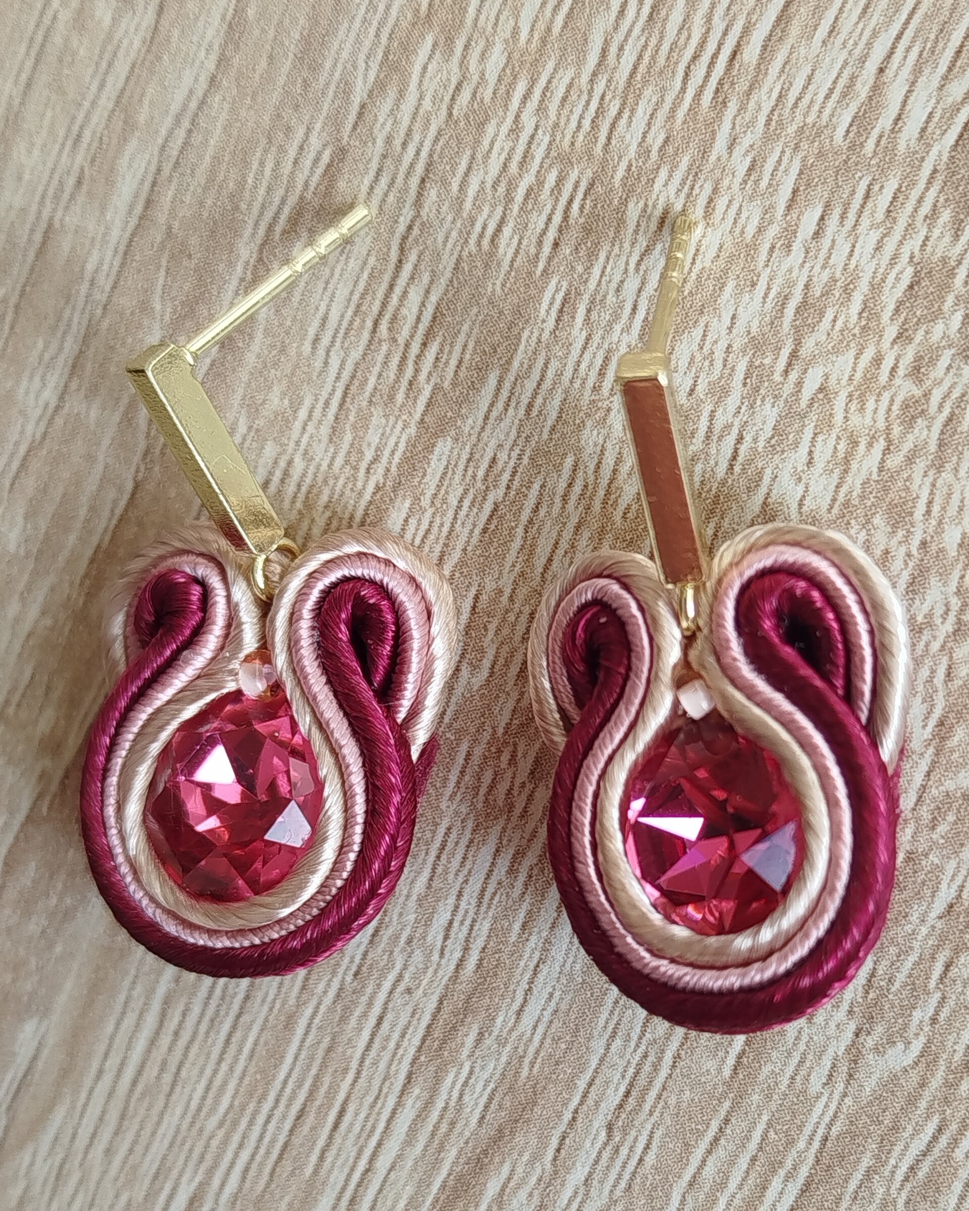 Pendientes Aurora burdeos - 2